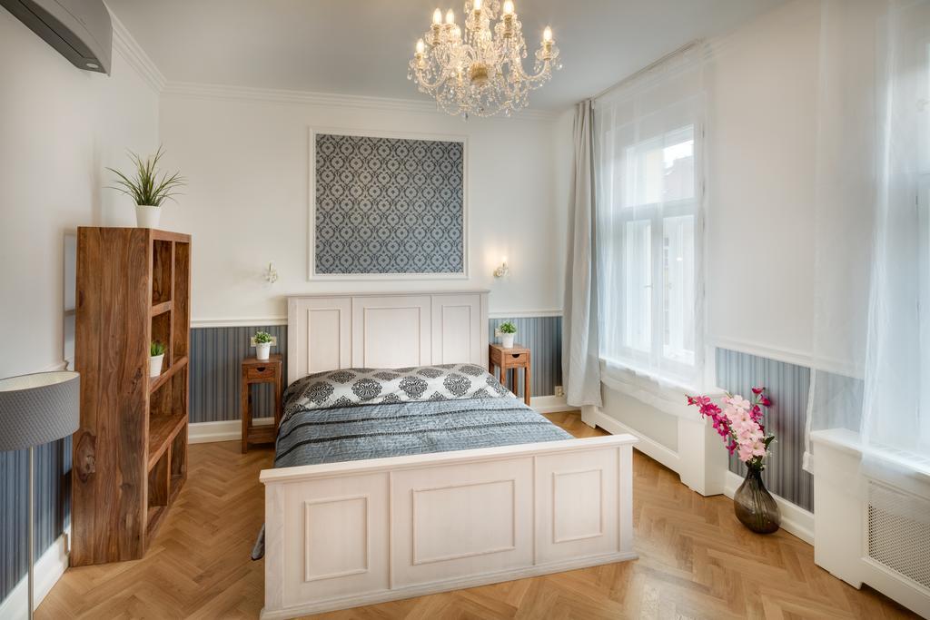 Veleslavinova - Old Town Apartment Prague Exterior photo